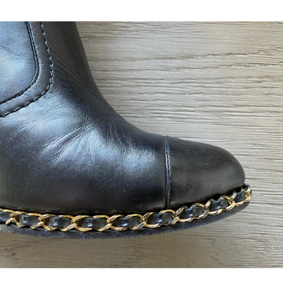 CHANEL Black Lambskin Leather Gold Chain Around Wedge Ankle Boots Booties 41 11 - Picture 8 of 13